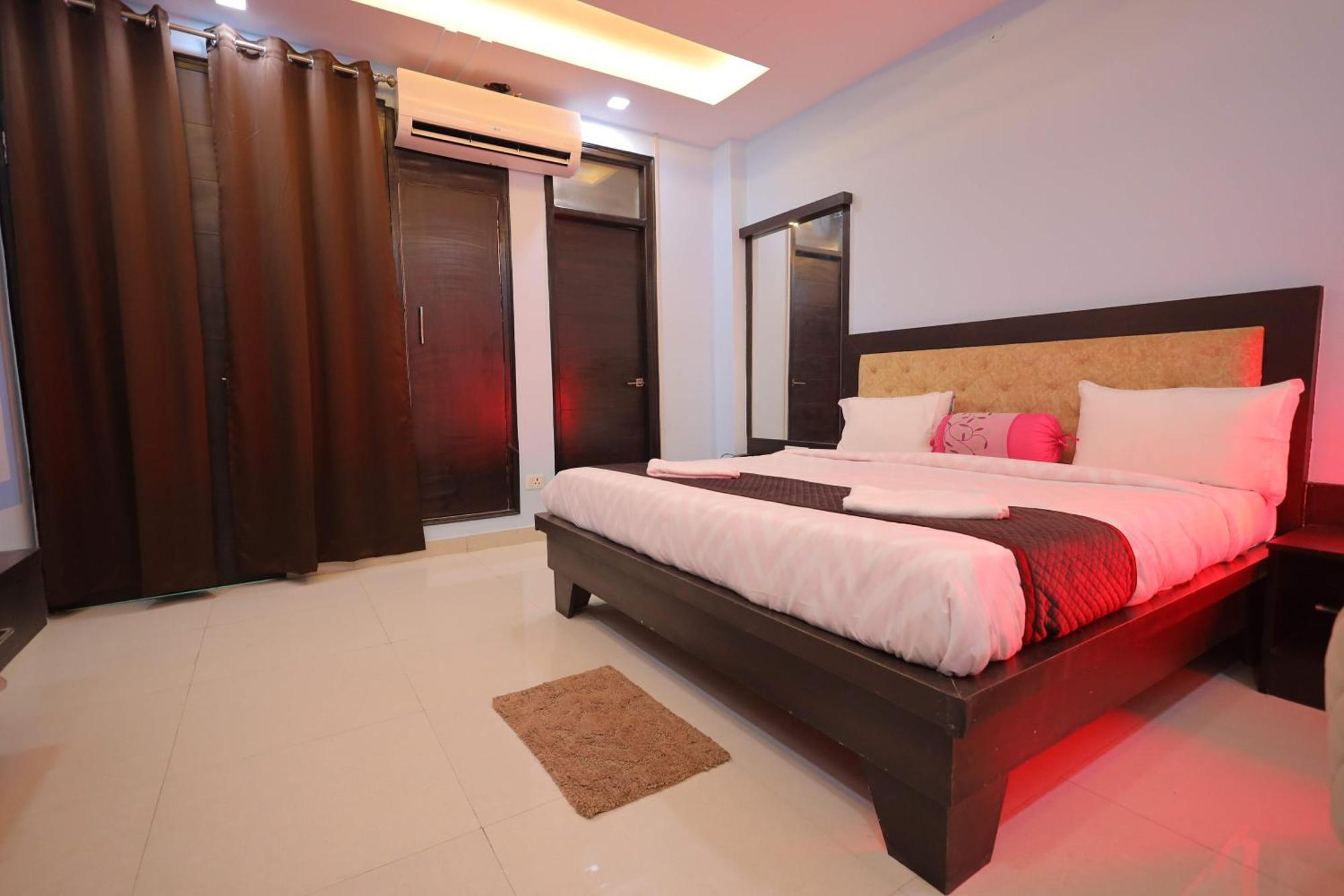 Shakti Villa Home Stay Агра Екстериор снимка