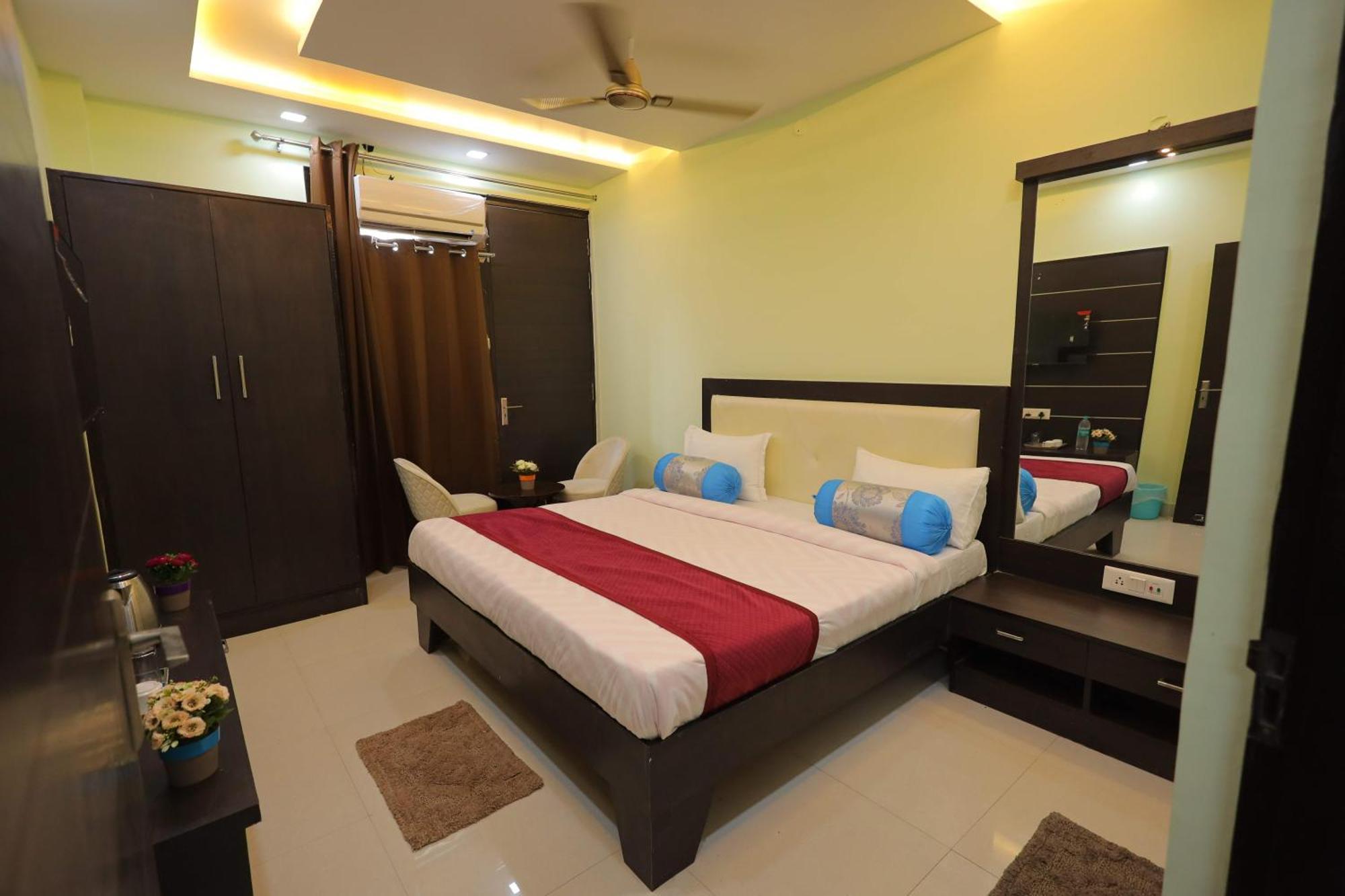 Shakti Villa Home Stay Агра Екстериор снимка